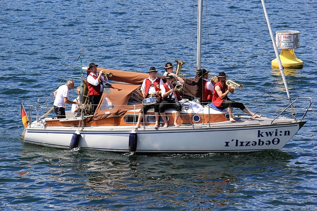 幫助球員及 幫助球員及